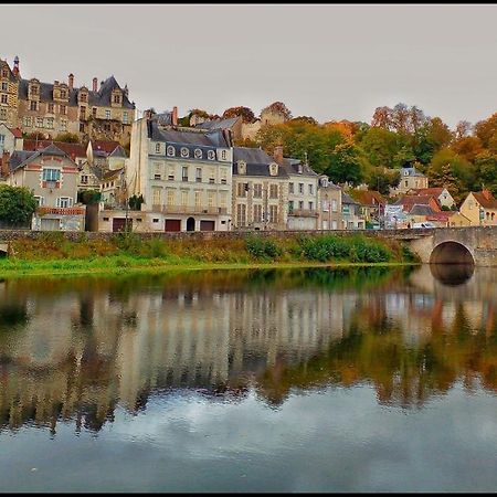 Au Pied Du Chateau Saint-Aignan  Kültér fotó